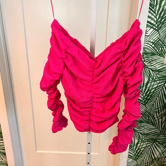 Line & Dot Kai Ruched Off the Shoulder Top in Hot Pink Small NWOT - Picture 5 of 10